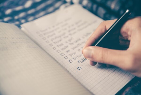 generatore di contenuti brevi